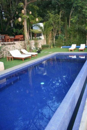 Casa Manguito :Hermosa, vista a lago, excelente ubicación y clima